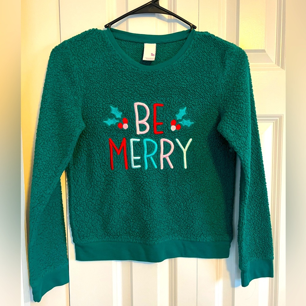 Green Be Merry Pullover long sleeve Sweater for kids size 10